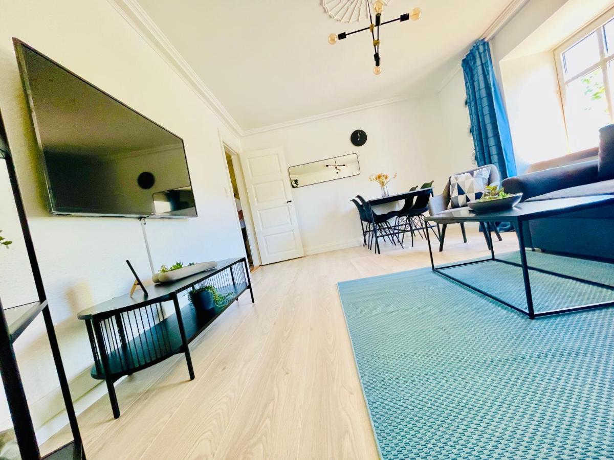 Aday - Modern 2 Bedroom Charming Central Apartment With Public Parking Ålborg Exterior foto