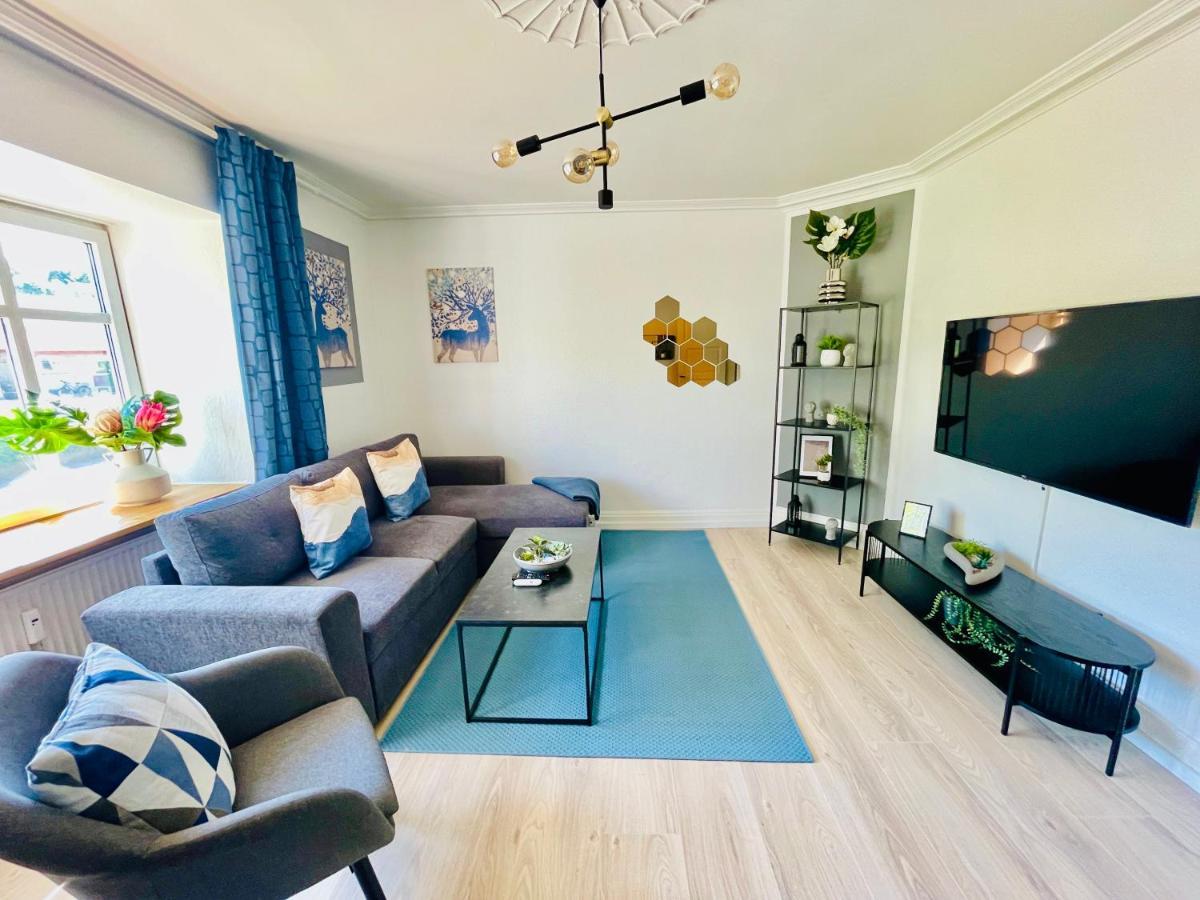Aday - Modern 2 Bedroom Charming Central Apartment With Public Parking Ålborg Exterior foto